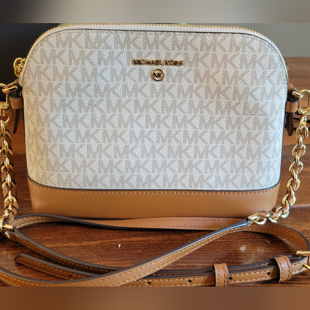 Michael Kors Crossbody